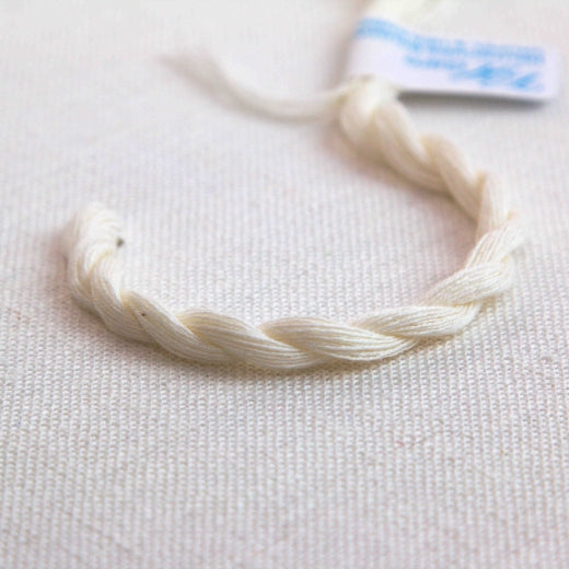 Vaupel & Heilenbeck Embroidery thread no. 1000