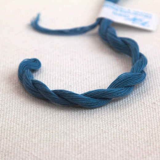 Vaaupel & Heilenbeck Embroidery yarn No. 2022