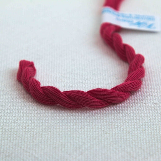 Vaaupel & Heilenbeck Embroidery yarn No. 2068 Dark Salmon