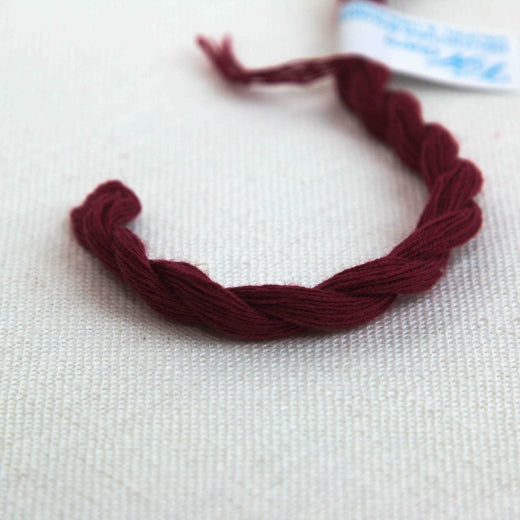 Vaupel & Heilenbeck Embroidery thread no. 3114 Wine red