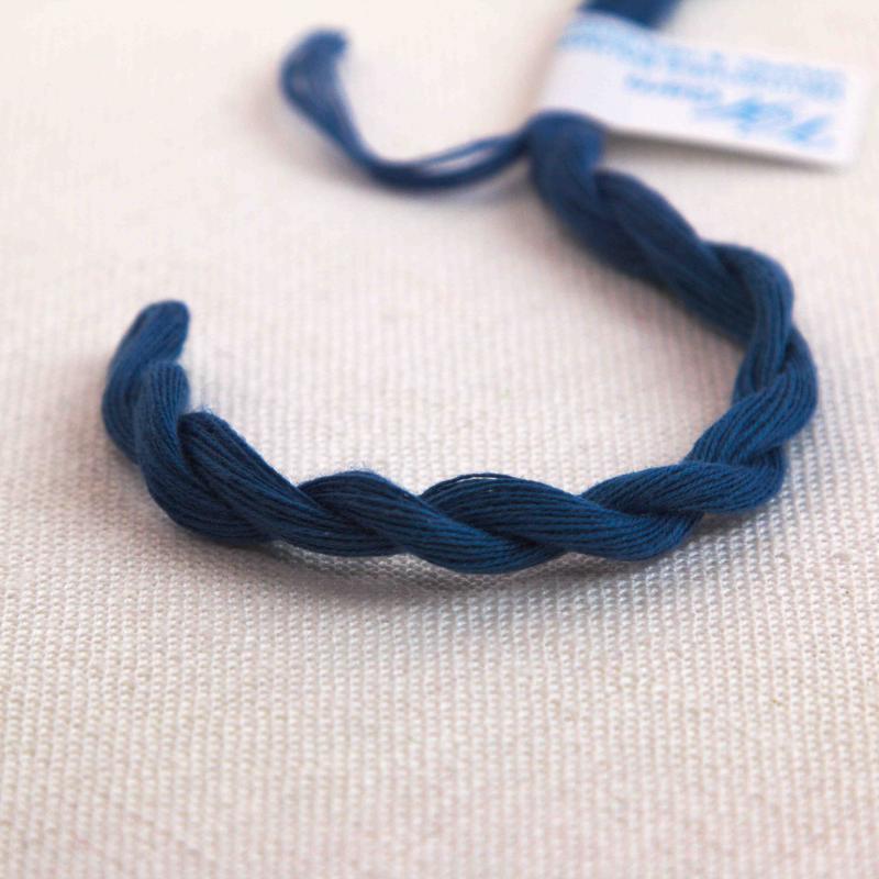 Vaupel & Heilenbeck Embroidery Thread No. 3722 Dark Mid Blue