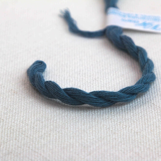 Vaupel & Heilenbeck Embroidery yarn No. 3968 Antique Blue