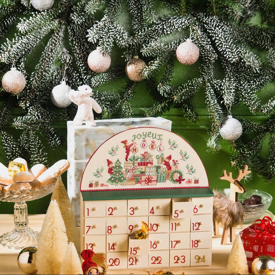 Creation Point De Croix November-December 2025