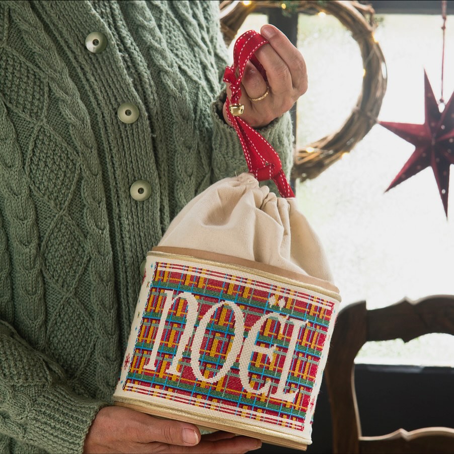 Creation Point De Croix November-December 2025