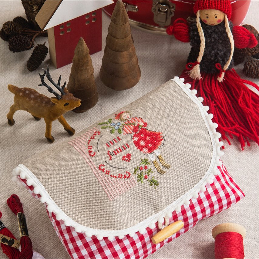 Creation Point De Croix November-December 2025