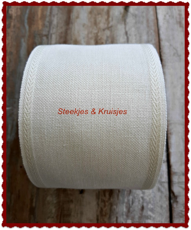 <tc>100 mm wide banding antique white with deco edge</tc>
