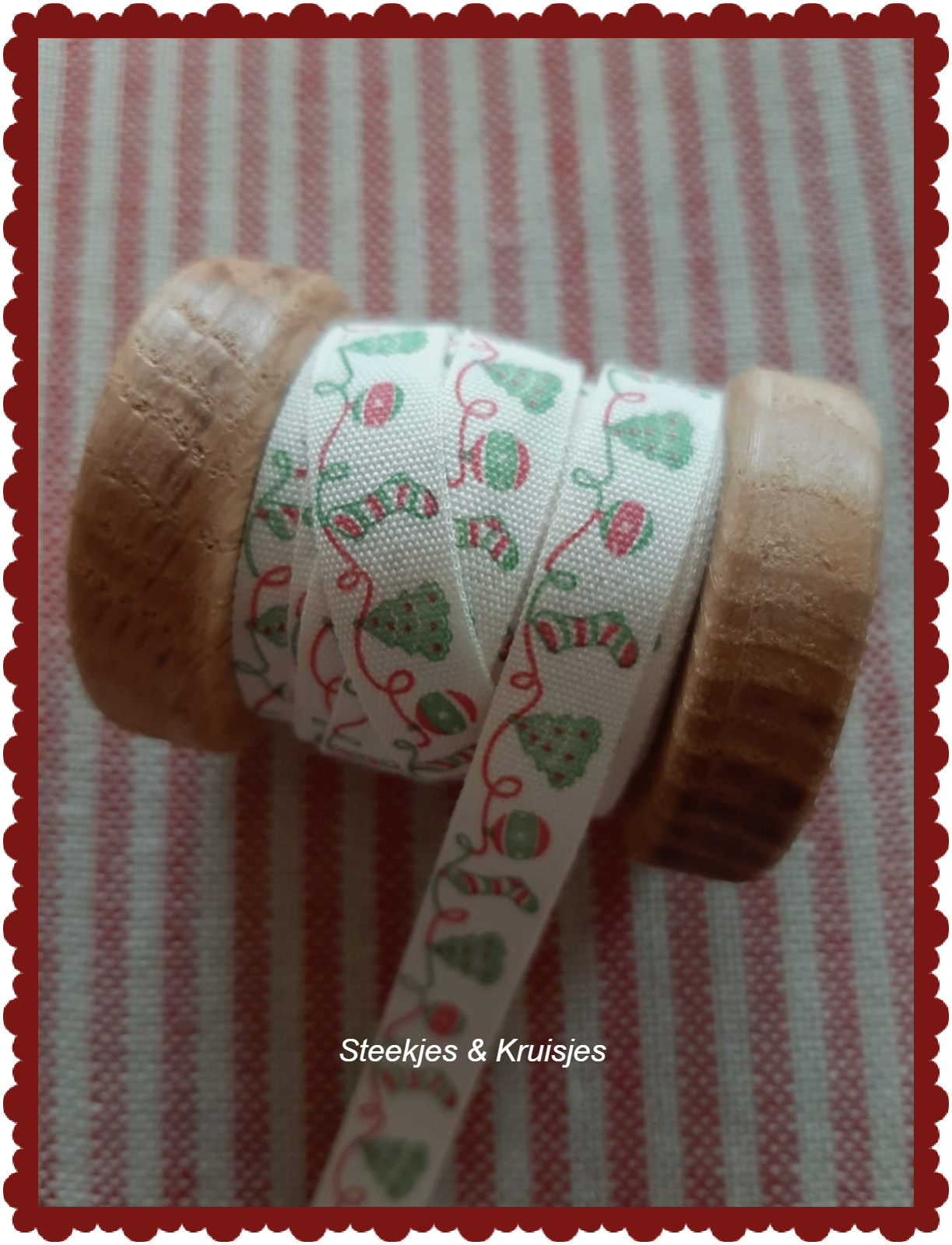 <tc>Ribbon Christmas motifs</tc>