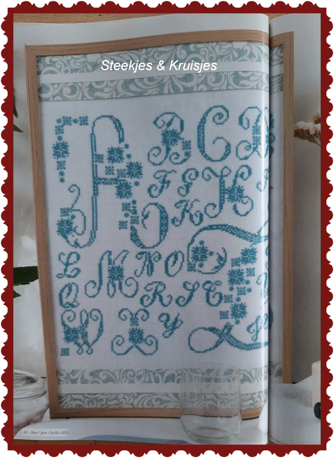 <tc>Special edition from the French Cross Stitch Magazine "Creation Point de Croix" with the patterns from 12 complete samplers!</tc>