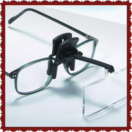 Set of Magnifying Glasses With Clip