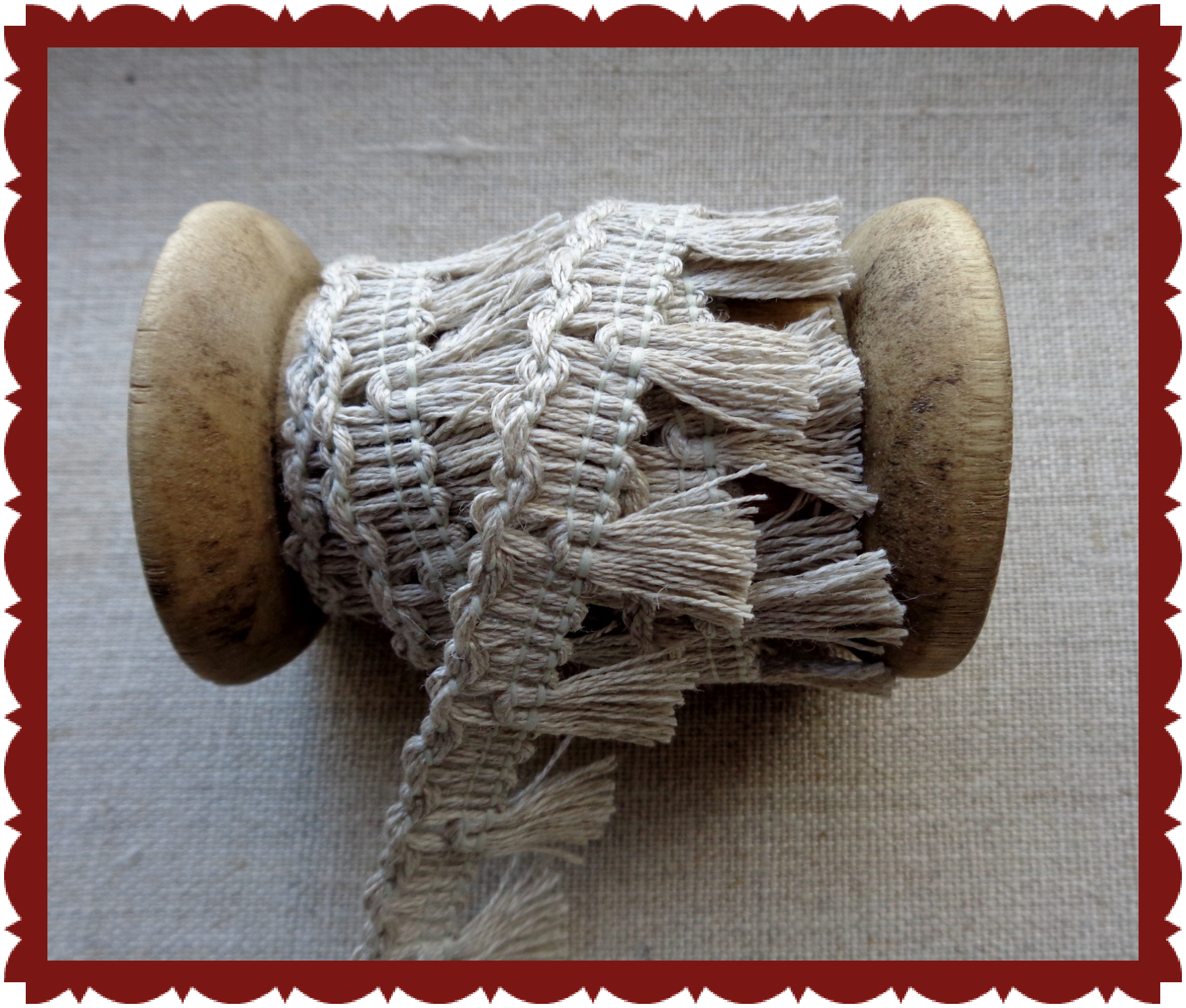 Linen Tassel Trim Natural