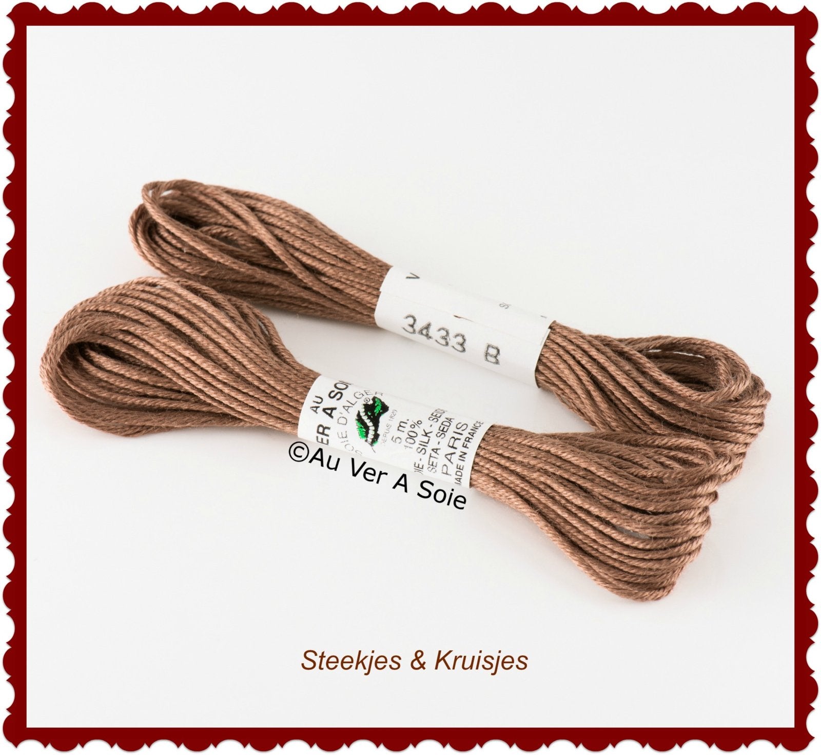 Au ver ie "soie d'alger" silk yarn color no. 3433